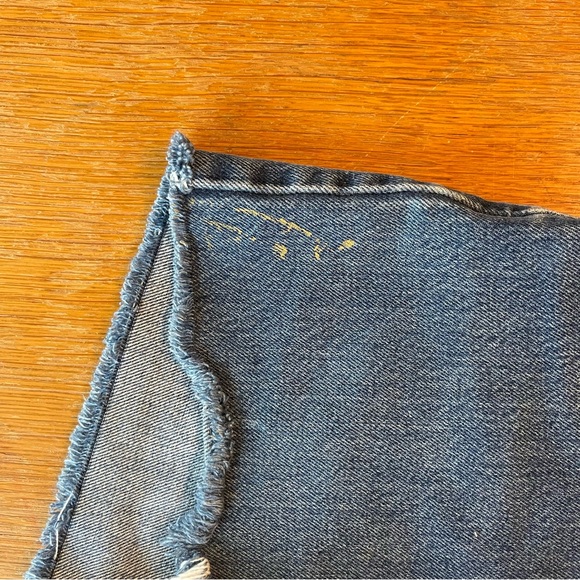 Vintage Levi’s Shorts - Picture 11 of 12